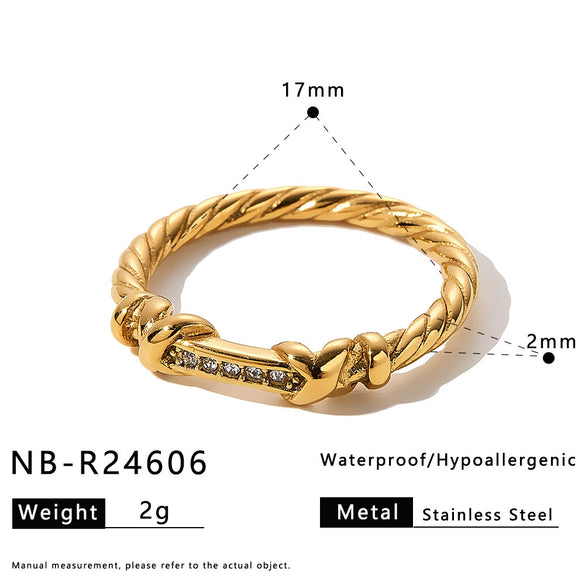 Women's Stainless Steel Heart And Cross Ring With Zircon Inlay And Electroplated Geometric Light Luxury Design