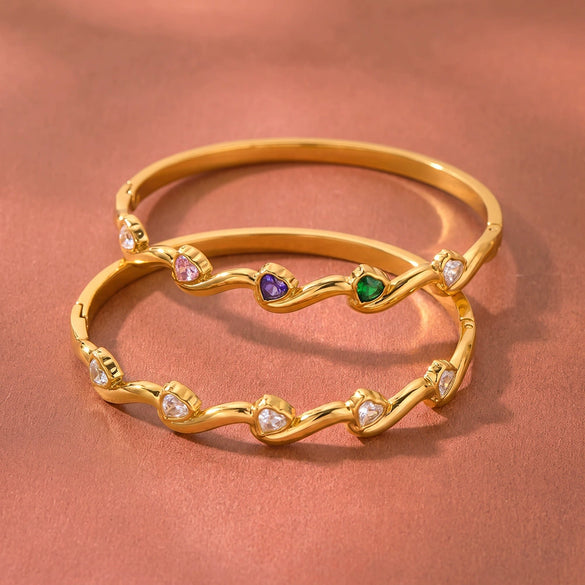 Women’s Stainless Steel Heart Pattern Bracelet With Zircon Accents And Gold Plated Finish Simple Elegant Design