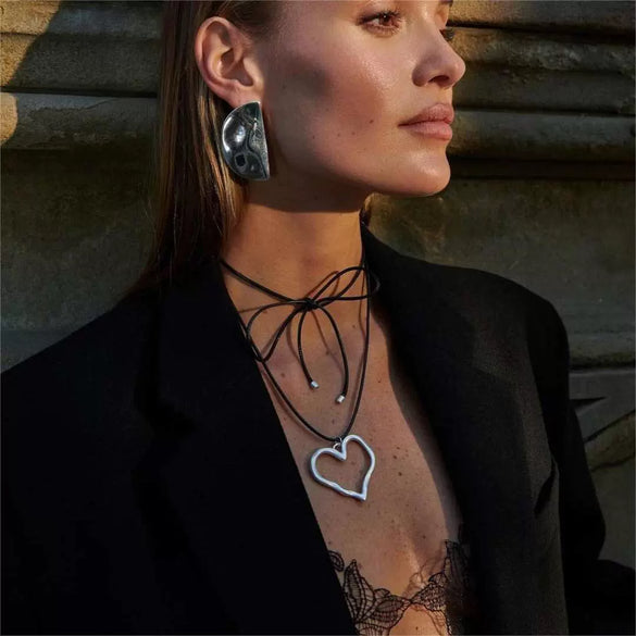Women's Stainless Steel Heart Pendant Necklace With Electroplating And Wax Rope Chain