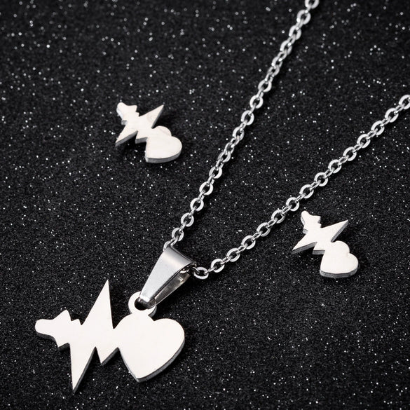 Women's Stainless Steel Heart Pendant Ochain Necklace And Matching Earrings Set With Electroplated Finish