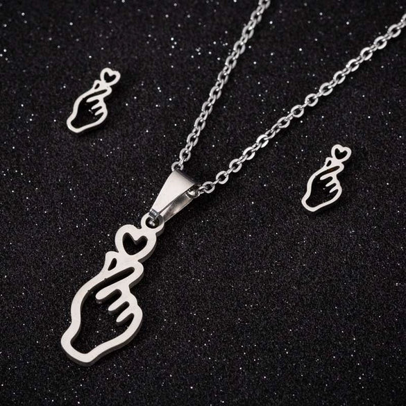 Women's Stainless Steel Heart Pendant Ochain Necklace And Matching Earrings Set With Electroplated Finish