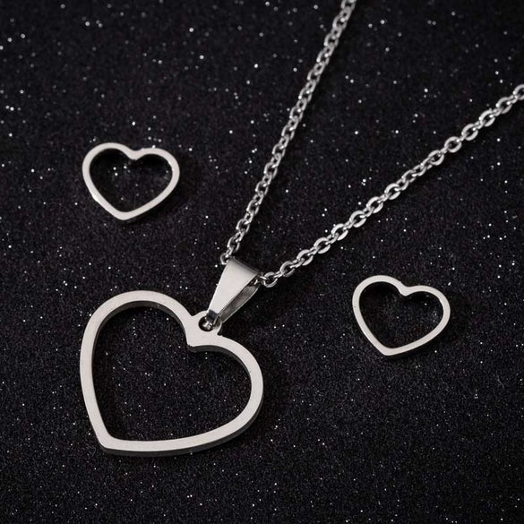 Women's Stainless Steel Heart Pendant Ochain Necklace And Matching Earrings Set With Electroplated Finish