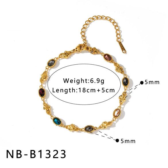 Women's Stainless Steel Heart Shell Geometric Necklace And Bracelet Set With 18K Vacuum Plated Regular Chain