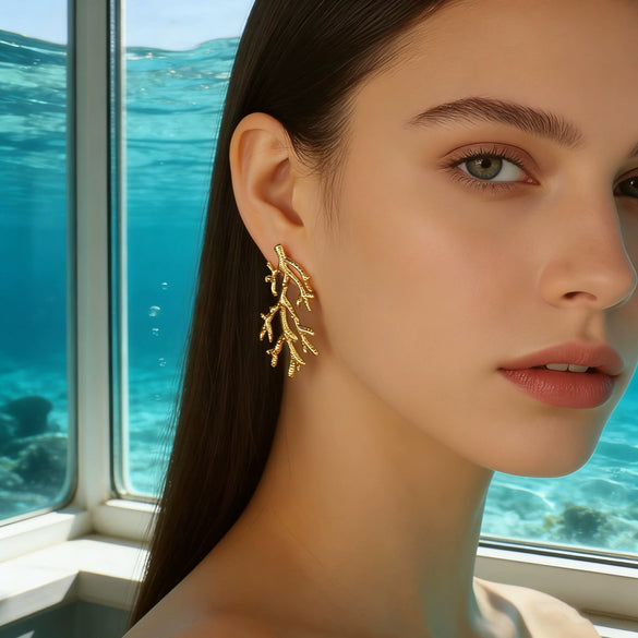 Women's Stainless Steel Jellyfish And Fish Tail Earrings Vacation Style Animal Shape Stamped Light Luxury Versatile Fashion Earrings