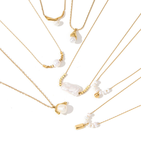 Women's Stainless Steel 18K Gold Plated Necklace With Natural Pearl Small Square Geometric Pendant And Regular Clavicle Chain