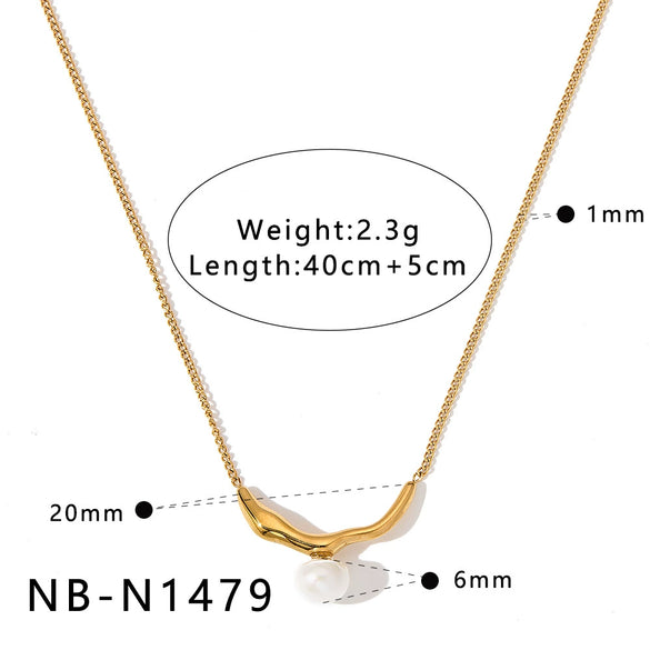 Women's Stainless Steel 18K Gold Plated Necklace With Natural Pearl Small Square Geometric Pendant And Regular Clavicle Chain