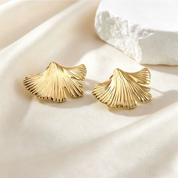 Women's Stainless Steel Leaf Earrings With Stamped Floral Design Fashion Exaggerated Style Non Fading Versatile Statement Jewelry