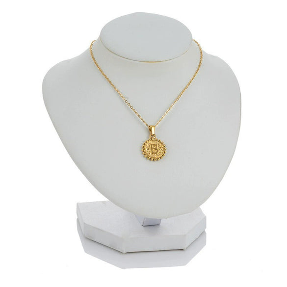 Women's Stainless Steel Letter Pendant Necklace With O Chain Simple Electroplated Clavicle Jewelry