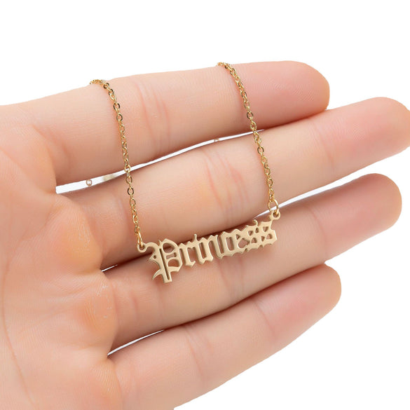 Women's Stainless Steel Letter Pendant Necklace With Vintage Electroplated Finish And Ochain Clavicle Jewelry Design