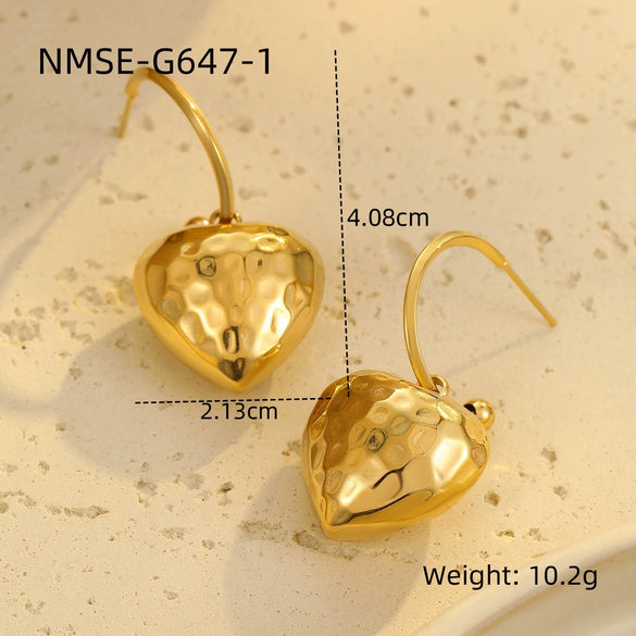 Women's Stainless Steel Love Series Peach Heart Earrings With Electroplating Design