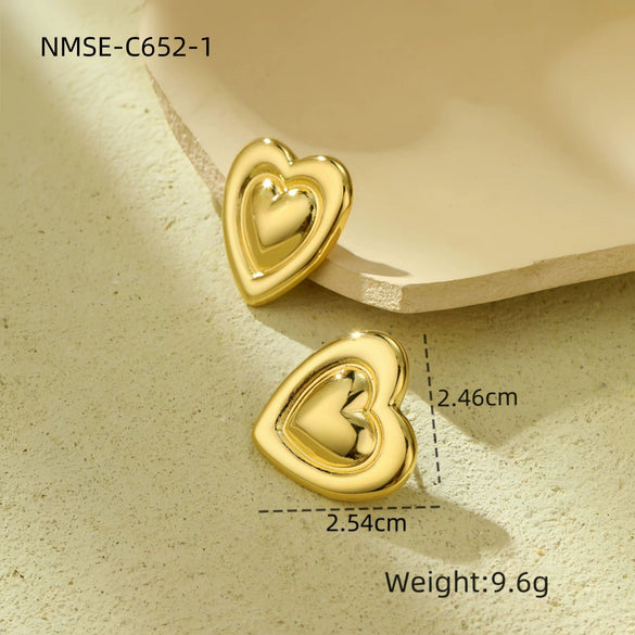 Women's Stainless Steel Love Series Peach Heart Earrings With Electroplating Design