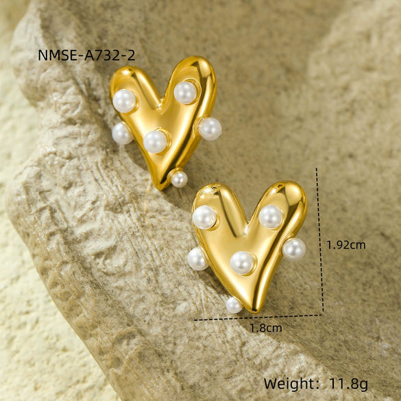 Women's Stainless Steel Love Series Peach Heart Earrings With Electroplating Design