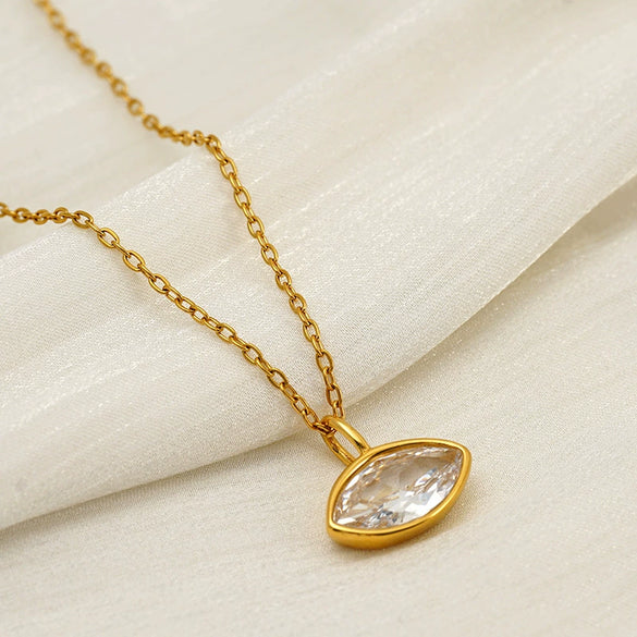 Women's Stainless Steel Marquise Zircon Pendant Necklace With Emerald And White Diamond Accents Geometric Horseeye Design Electroplated Ochain