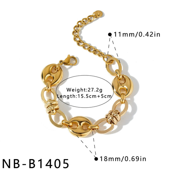 Women's Stainless Steel Necklace And Bracelet Set With Geometric Pattern And 18K Gold Vacuum Plated Commuter Style
