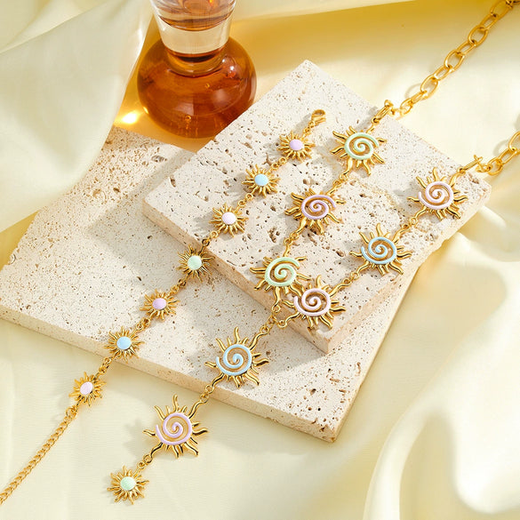 Women's Stainless Steel Necklace And Bracelet Set With Sunflower Pattern Geometric Design And 18K Vacuum Plated Enamel Finish