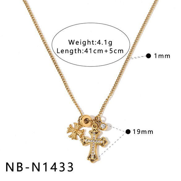 Women's Stainless Steel Necklace With Zircon Inlaid Heart Geometric Pendant 18K Gold Vacuum Plated Regular Clavicle Chain