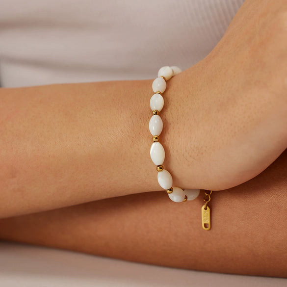Women's Stainless Steel Oval Shell Beads Beaded Bracelet With Geometric Design And Electroplating Treatment