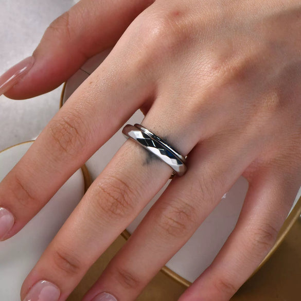 Women's Stainless Steel Plain Ring Electroplated Fashion Jewelry