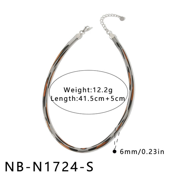 Women's Stainless Steel Snake Shaped Chain Necklace With Geometric Design And 18K Vacuum Plated Finish