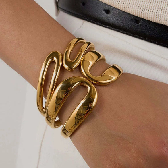 Women's Stainless Steel Spring Open Bracelet With Exaggerated Stylish Wide Surface And Geometric Design 18K Goldplated