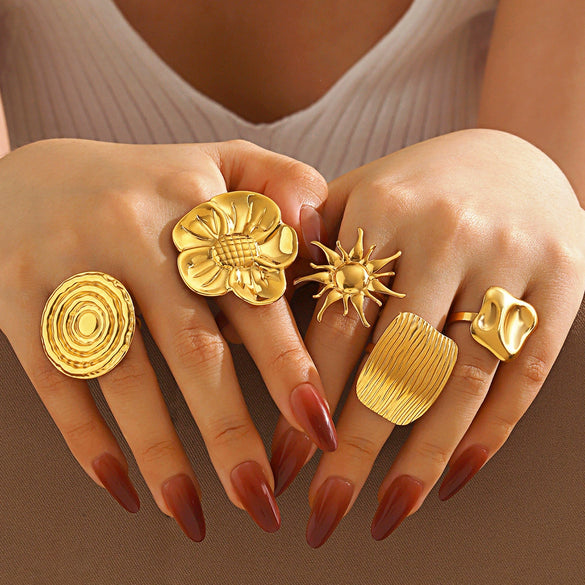 Women's Stainless Steel Sun Flower Spiral Ring With Electroplated Finish Simple Statement Jewelry