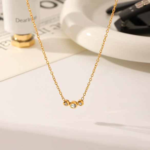 Women's Stainless Steel Titanium Steel Diamond Geometric Pendant Necklace With Vacuum Plating