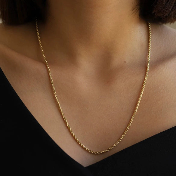 Women's Stainless Steel Twist Paper Clip Pearl Chain Necklace With Water Corrugated Magic Chain Electroplated Geometric Clavicle Necklace
