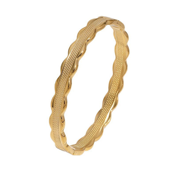 Women's Stainless Steel Wavy Line Bracelet With Plated Finish Colorfast Modern Minimalist Geometric Buckle Design
