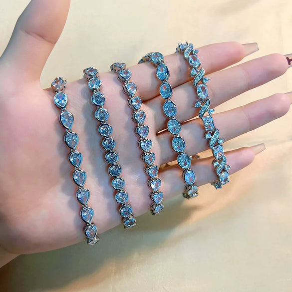 Women's Sterling Silver And Copper Heartshaped Zircon Inlaid Bracelet With Constellation And Leaves Pattern Fresh And Natural Style