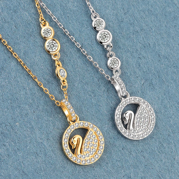Women's 925 Sterling Silver Elegant Geometric Swan Pendant Necklace Electroplated Clavicle Chain Fashion Jewelry