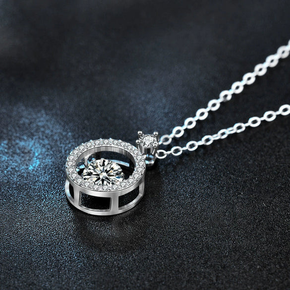 Women's Sterling Silver Geometric Beating Heart Pendant Necklace With Moissanite