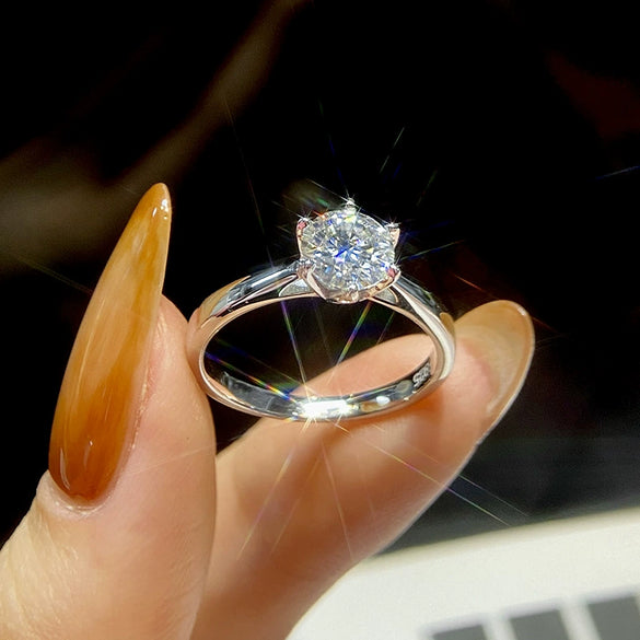 Women's 925 Sterling Silver Geometric Fashion Ring With Electroplating And Six Claw Design