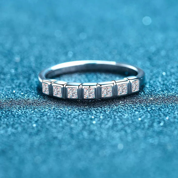 Women's 925 Sterling Silver Geometric Princess Cut Moissanite Row Ring With Electroplated Finish