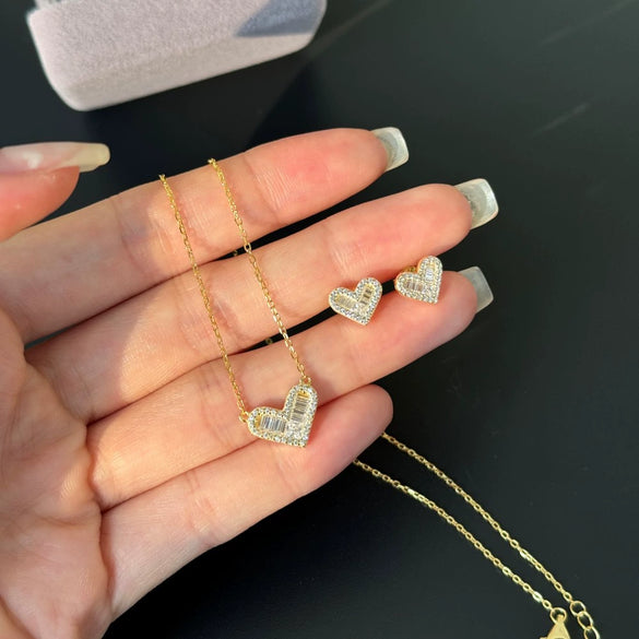 Women's 925 Sterling Silver Heart Shape Electroplated Earrings Set Fashionable And Personalized Design
