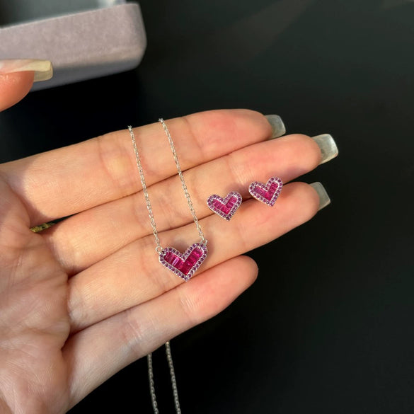 Women's 925 Sterling Silver Heart Shape Electroplated Earrings Set Fashionable And Personalized Design