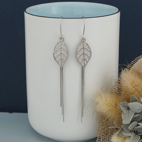 Women's 925 Sterling Silver Leaf Long Tassel Earrings Elegant Polished Dangle Earrings With Trendy Floral Inspired Design