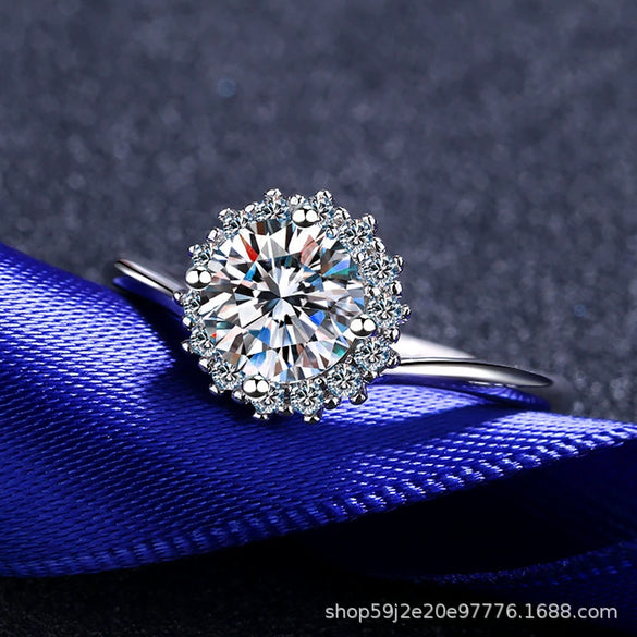 Women's 925 Sterling Silver Ring With Sun Flower Pattern And Simulation Diamond Electroplated