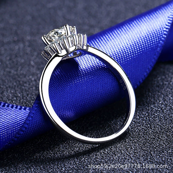 Women's 925 Sterling Silver Ring With Sun Flower Pattern And Simulation Diamond Electroplated