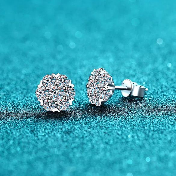 Women's 925 Sterling Silver Snowflake Flower Earrings With Electroplated Finish Moissanite Inlay Elegant Fashion Jewelry