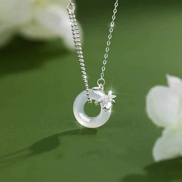 Women's Sterling Silver Tulip Peace Buckle Necklace With White Chalcedony Pendant Elegant Floral Geometric Inlaid Design