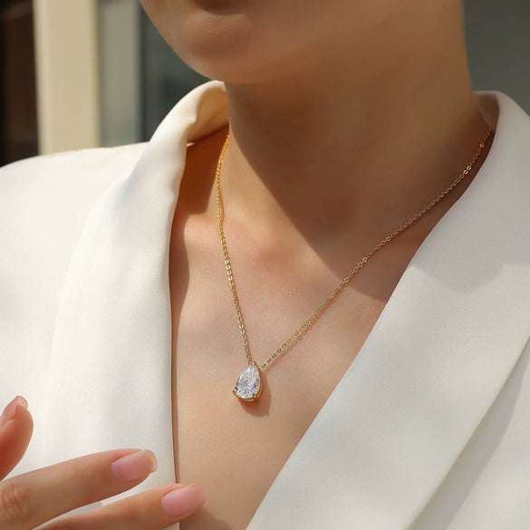 Women's Summer Necklace Water Drop Moissanite Pendant 925 Silver Geometric Design Set With Diamonds