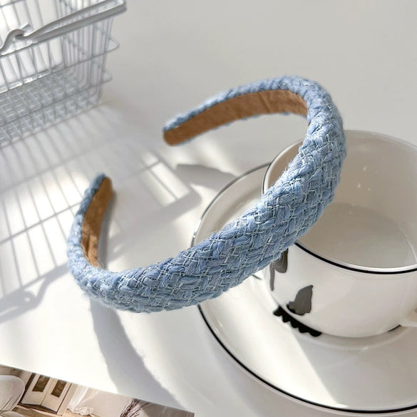 Women's Sweet Geometric Cloth Handmade Widebrimmed Plush Knitted Hair Band