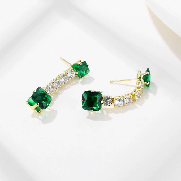 Women's Sweet Geometric Copper Zircon Earrings Simple Fashion Square And Round Stud Earrings