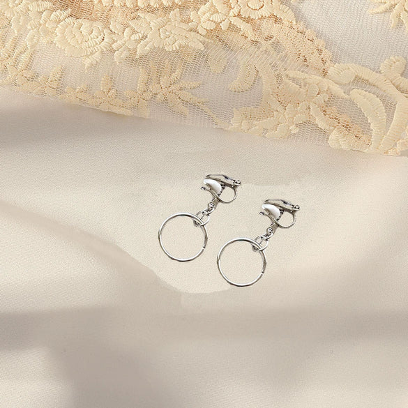 Women's Sweet Geometric Ear Clip Earrings Alloy Silver Plated Gold Plated Simple Long Electroplated Ear Jewelry
