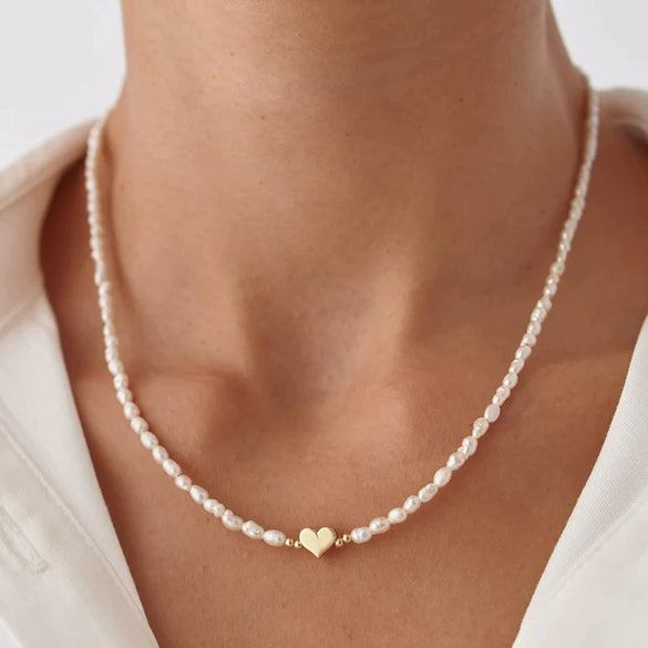 Women's Sweet Heart Shape Copper Bracelet With Inlaid Pearl Electroplated Casual Elegant Jewelry
