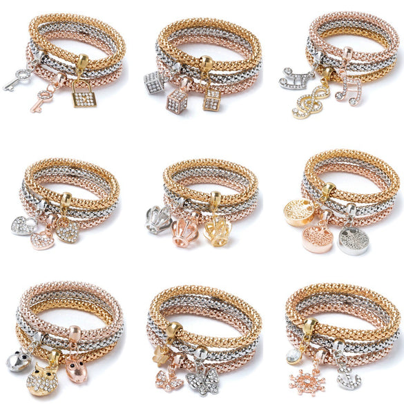 Women's Three Color Alloy Bracelet Set With Rhinestone Heart Pendant Elastic Chain Personality Style Jewelry