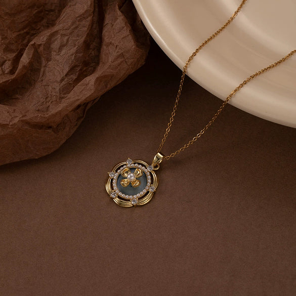 Women's Titanium Steel And Copper Flower Pendant Necklace With Electroplating And Cross Chain Style