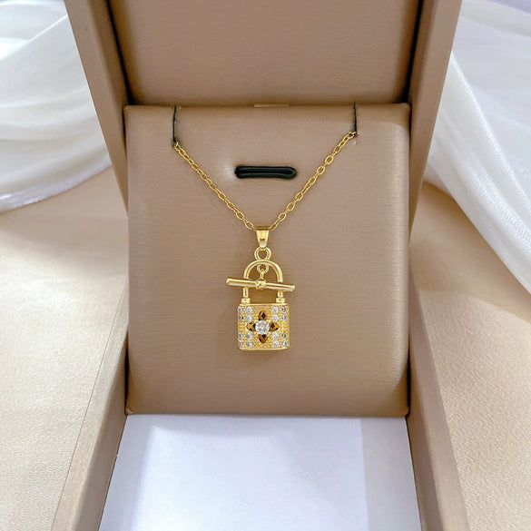 Women's Titanium Steel And Copper Necklace With Geometric Design And Diamond Microinlay