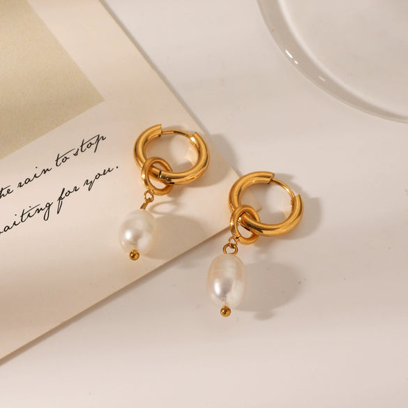 Women's Titanium Steel And Stainless Steel Geometric Electroplated Light Luxury Fresh Water Pearl Earrings