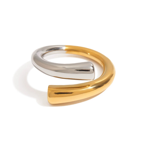 Women's Titanium Steel And Stainless Steel Geometric Ring With Electroplating And Color Matching Design